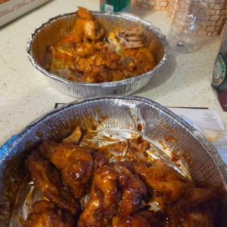 16pc - Bone in Wings